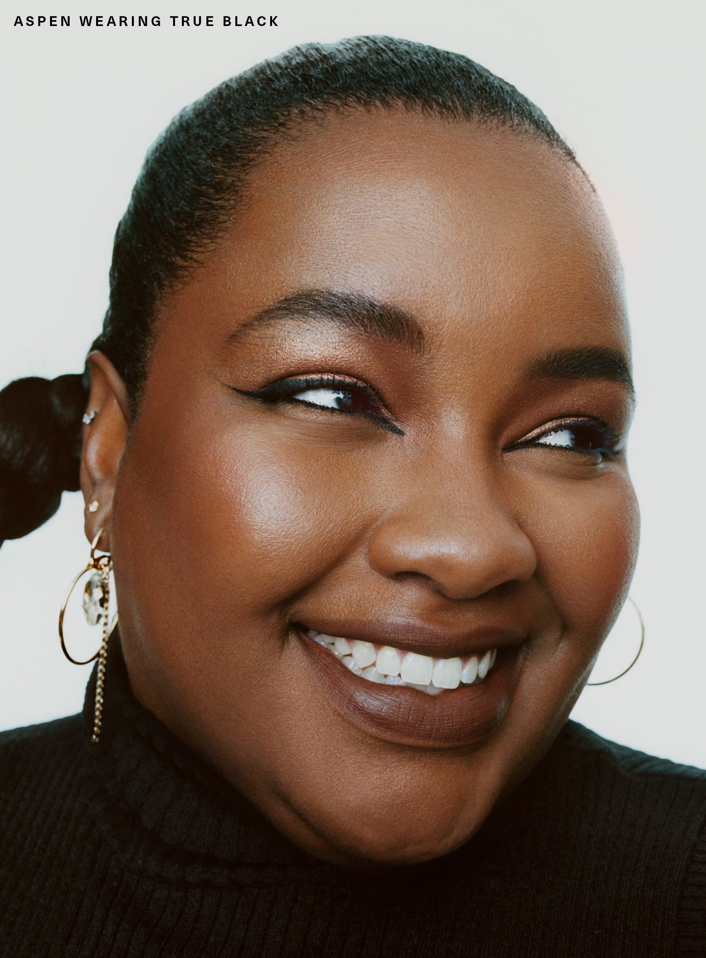 Perfect Strokes Longwear Gel Eyeliner - Image 7